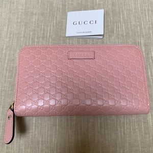 Pink Microguccissima Gucci zip around Wallet